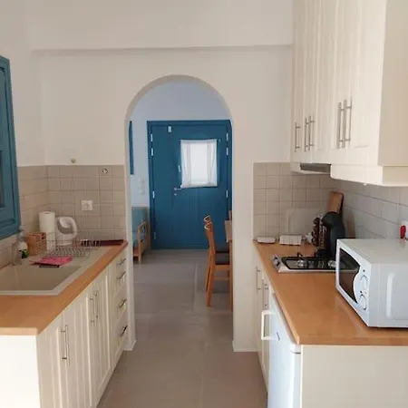 View Of Milos Holiday home Agioi Anargyroi (Milos)